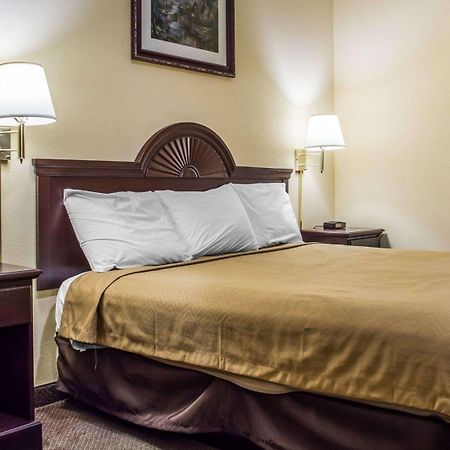 Econo Lodge & Suites Airport North Syracuse Exteriér fotografie