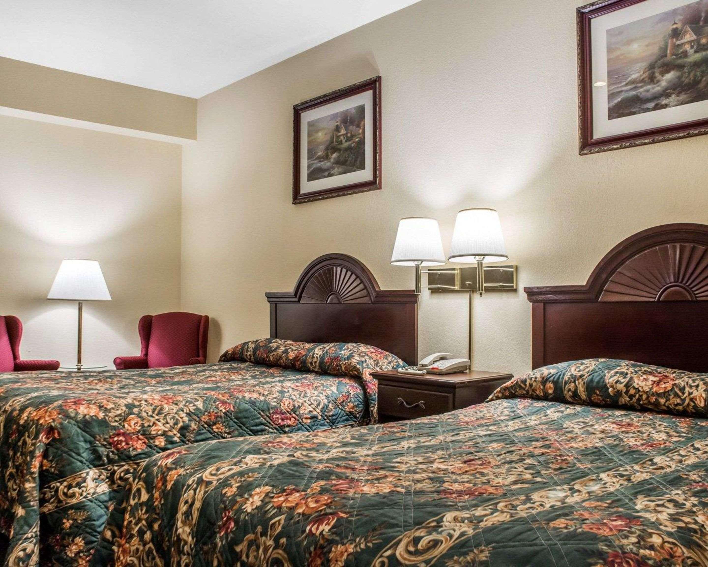 Econo Lodge & Suites Airport North Syracuse Exteriér fotografie