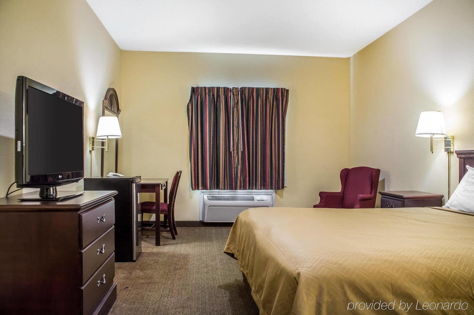 Econo Lodge & Suites Airport North Syracuse Exteriér fotografie